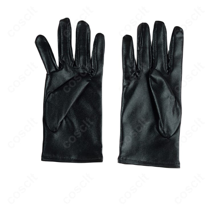 アンジェリカ衣装の手袋と質感のアップ。縫製のステッチやフィット感がわかるディテールカットで、アクセサリーとの統一感を表現。