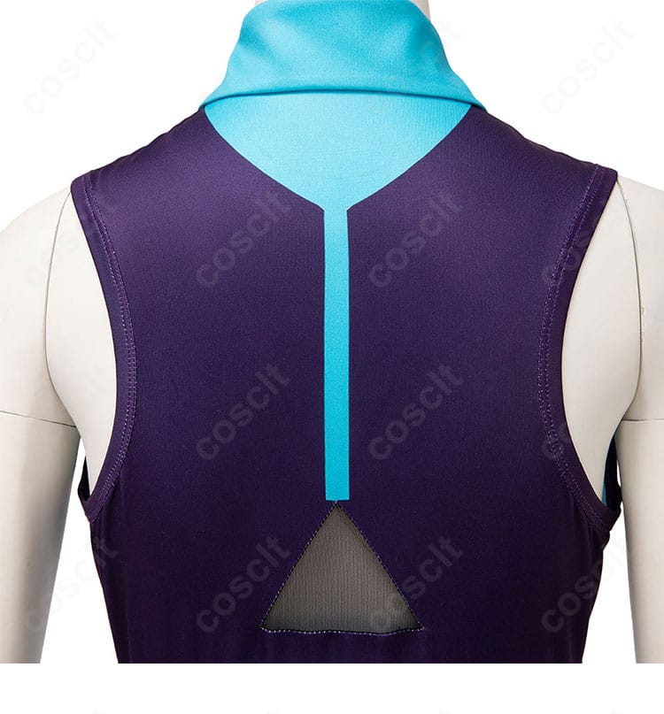 アシレーヌ コラボビジュアル衣装の上衣背面ディテール。背面ラインと装飾の重なりを確認。