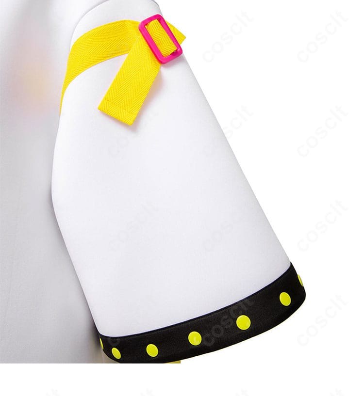 肩・袖の装飾アップ。初音ミク ペラップモチーフのデザインアクセント