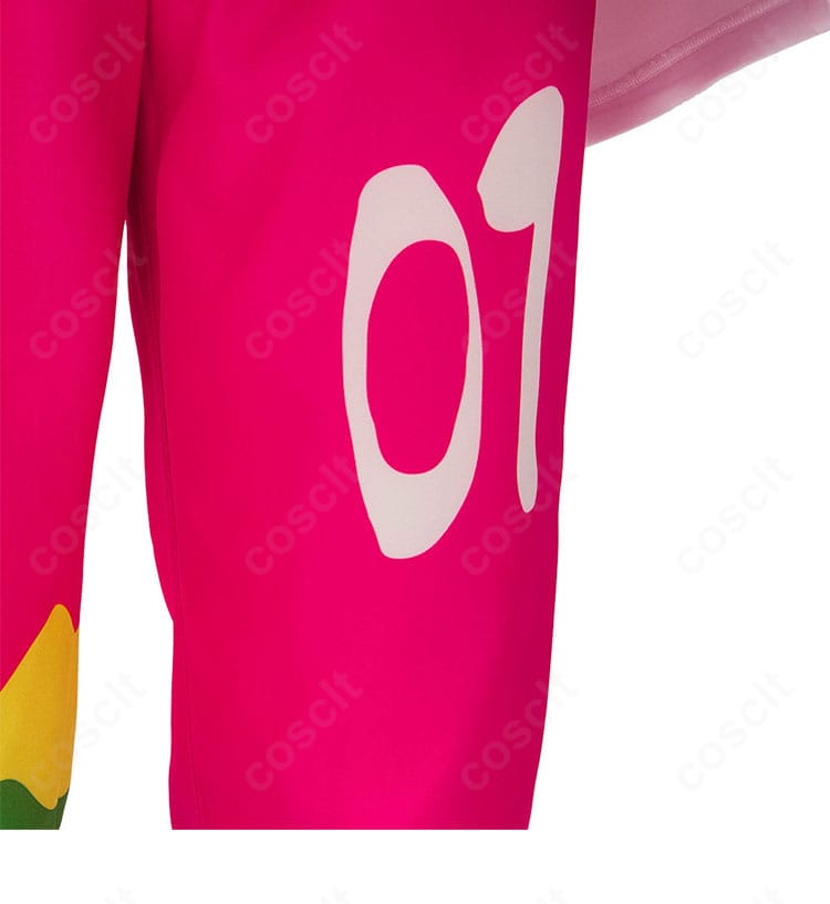 パンツ前面の装飾ディテール。ラインと意匠のバランスが分かる画像