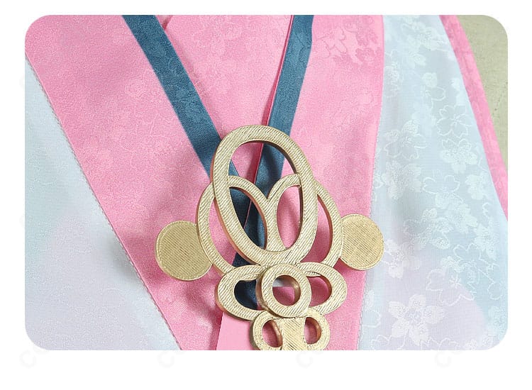 陰陽師×初音ミクコラボ衣装の領口アクセサリー、和風モチーフの装飾