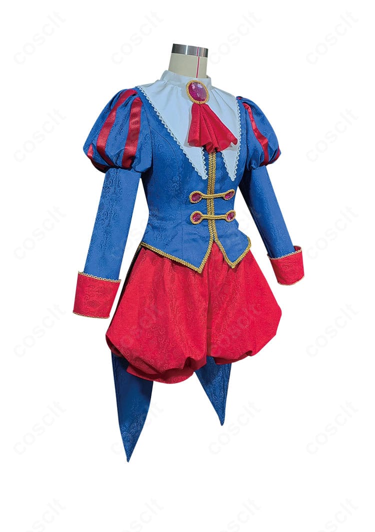 生地感と縫製のクローズアップ。刺繍風の縁取りやステッチワークなど質感の詳細。