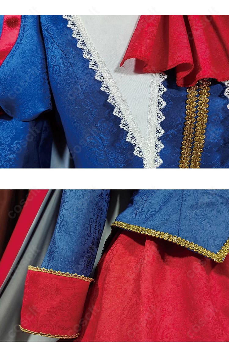 襟・襟元・袖口の拡大。装飾の配置と精緻なデザインが見て取れるディテールショット。