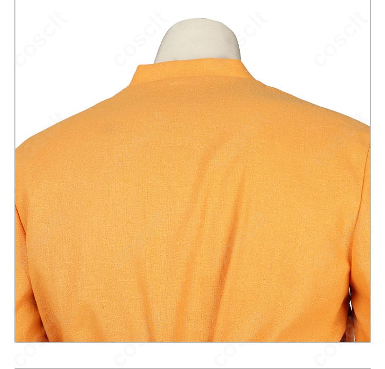 黄色系インナー背面ディテール。背面の切替とステッチ、発色の質感を捉えた画像。