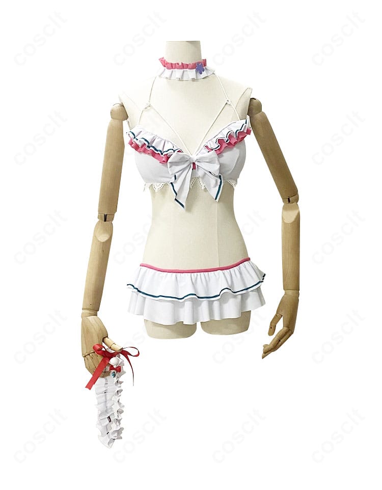博衣こより 水着コスプレの正面全身。薄手で通気性の良い素材と美シルエットの裁断で、撮影映えする仕上がり。