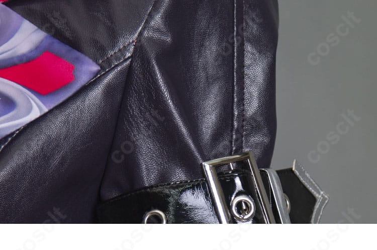 メイデン衣装の肩・袖パーツと装飾ステッチのクローズアップ