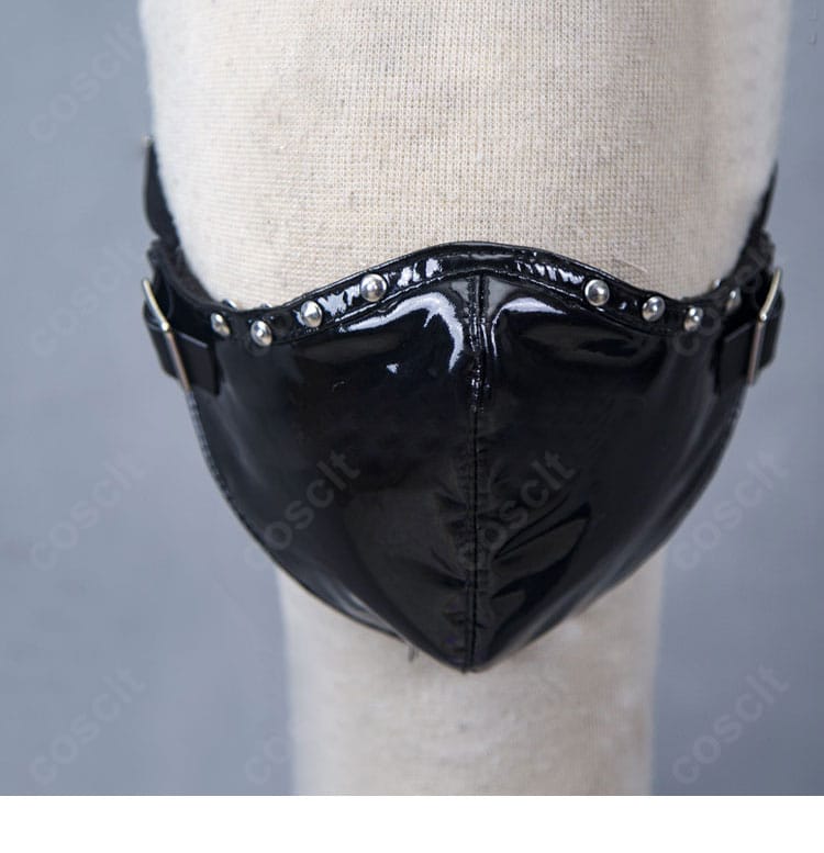 メイデン衣装のマスクデザイン正面ディテール