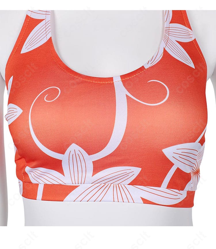 ユフィ・キサラギ 水着コスプレのトップス詳細。縁取りのコントラスト配色と丁寧なステッチ、通気性の良い薄手素材をクローズアップ