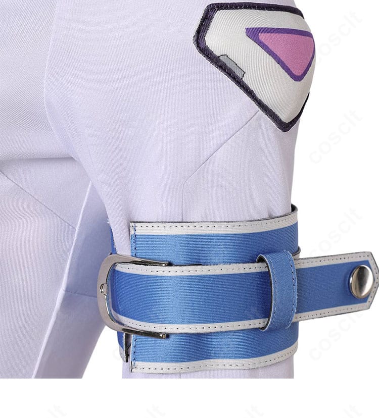 キリコ衣装の肩から袖にかけての装飾ディテール画像。動きやすさと配色を確認