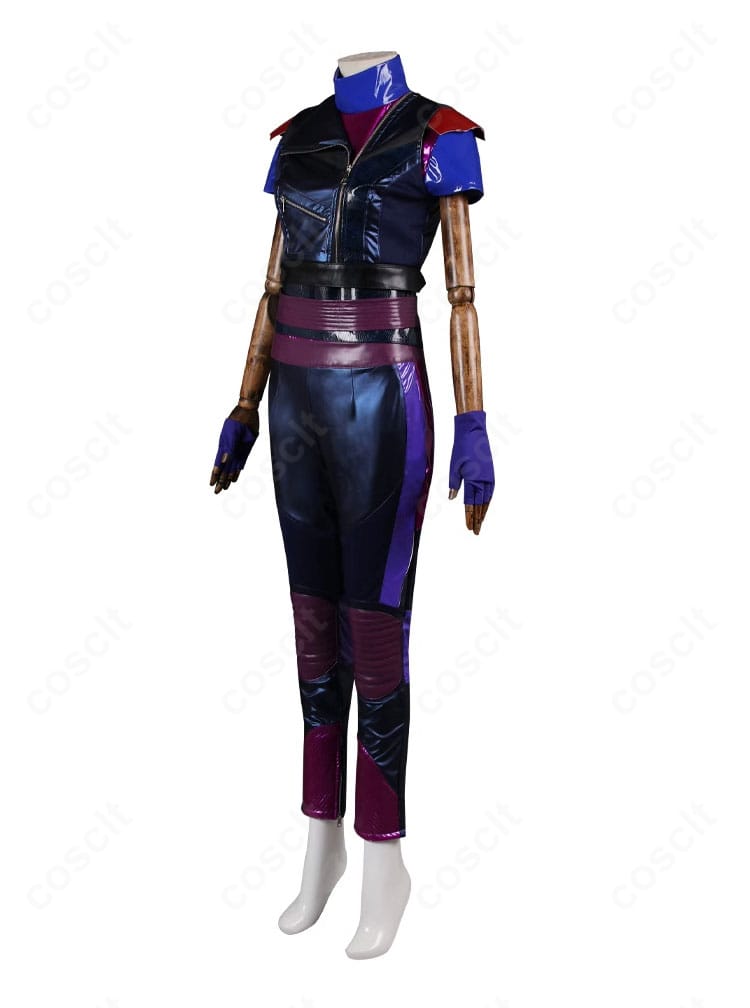 マル衣装 左側面。切り替え配色とステッチのディテール再現がよく分かる画像。