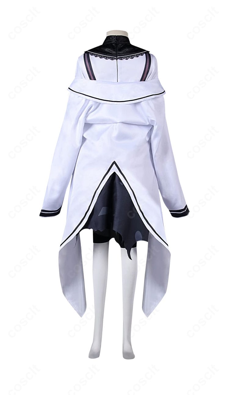 リバース：1999 バルーンパーティー衣装の背面全身。コートの背面意匠とスカート丈のバランス