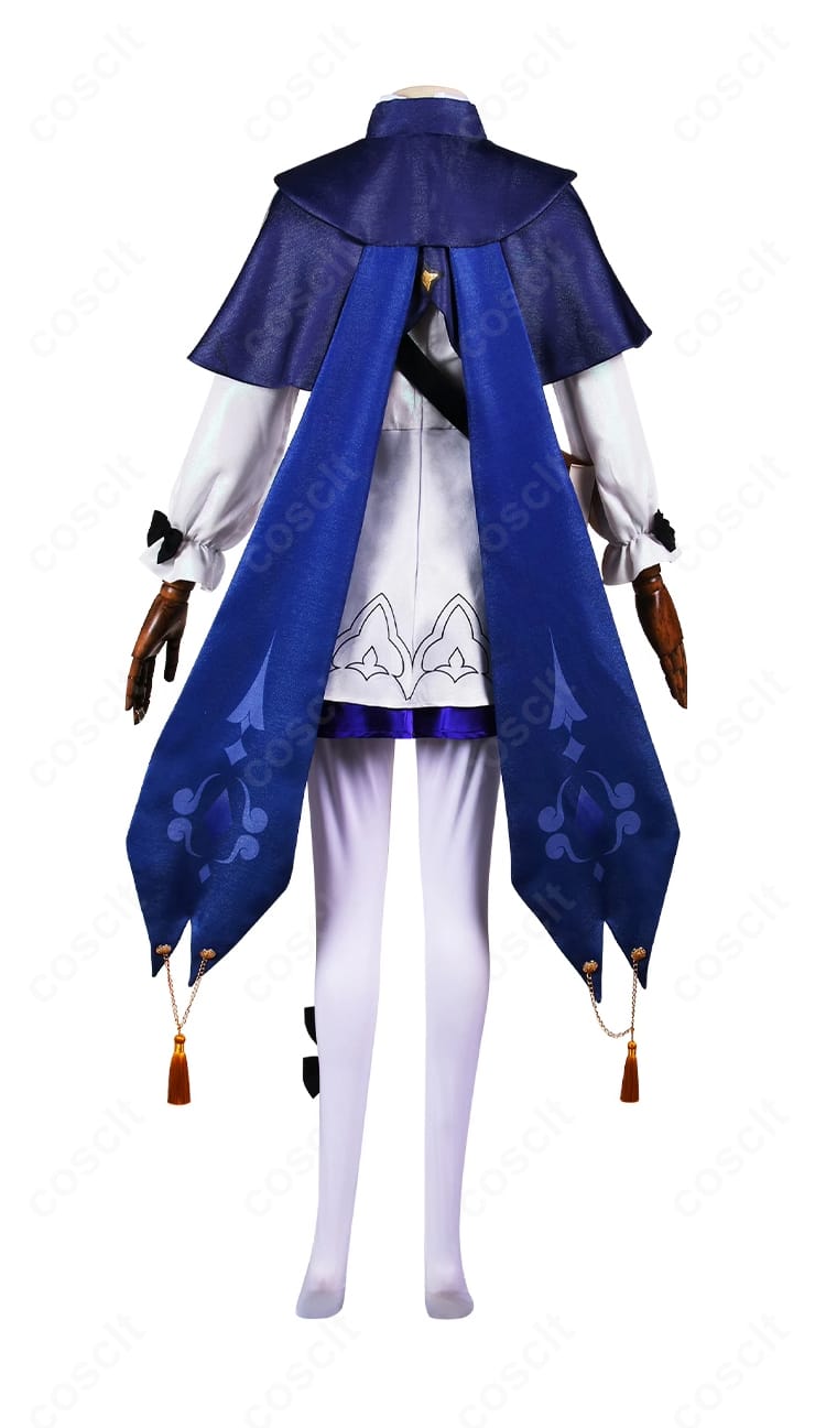 背面ヨークと装飾の近接ディテール、縫製と生地のハリ感