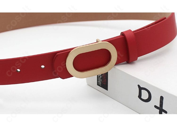 化野乙 コスプレ衣装の腰ベルト拡大。バックル・ステッチ・質感が分かる近接ディテール画像。