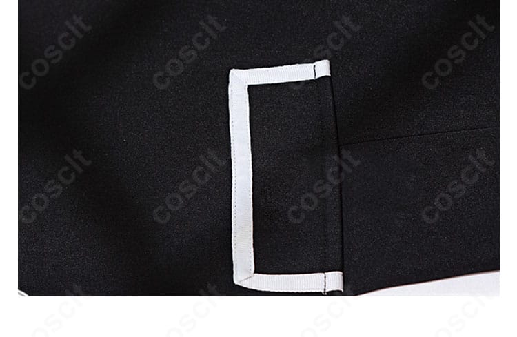 腰ポケットの縫製と口布のアップ。小物収納に便利な実用設計を示すカット。