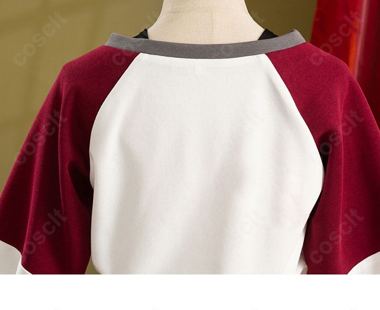 背面装飾ディテールの接写。ヨークや切り替え部の仕立てが確認できる画像