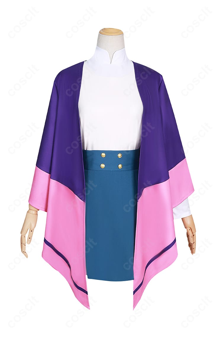 『夜のクラゲは泳げない』高梨めい 制服コスプレの正面全体像。上品なシルエットと落ち着いた色味が特徴。