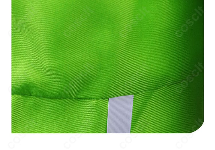 アキ・ローゼンタール コスプレ衣装の裾装飾ディテール。サロペットスカートのヘム形状と配色ライン。