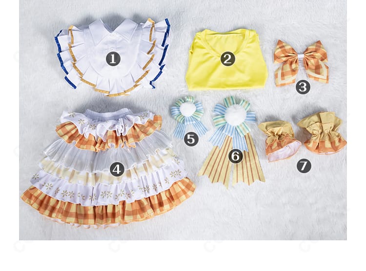 プリパラ 南みれぃ コスプレ衣装のセット内容一覧。トップス、インナー、スカーフ、スカート、髪飾り、腰飾り、手首飾りを一望。