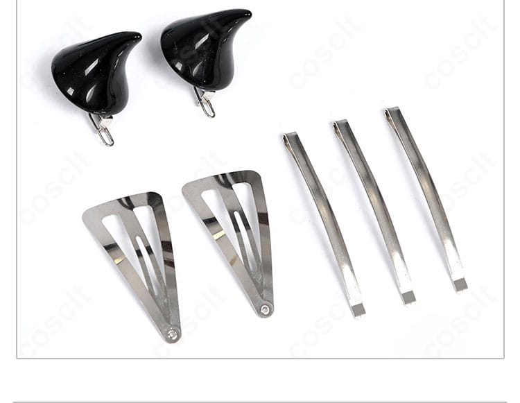 クローヴ衣装のヘッドアクセサリー。ヘアピンデザインと装着位置のイメージ。