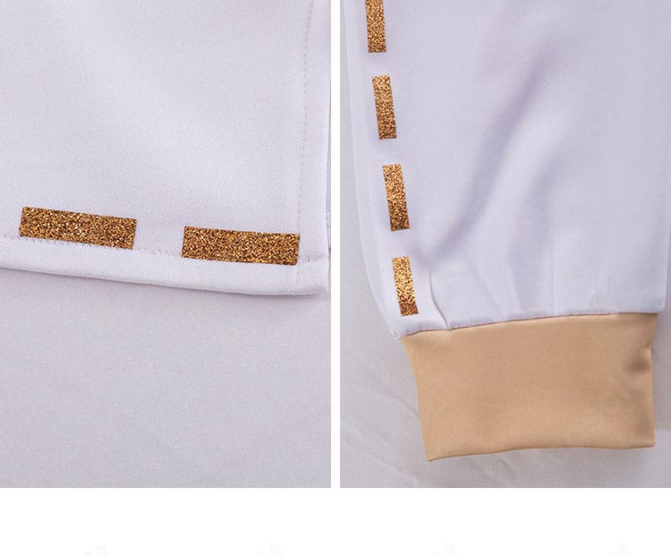 袖口装飾の近接。ラインのコントラストが写真映えする仕上がり。