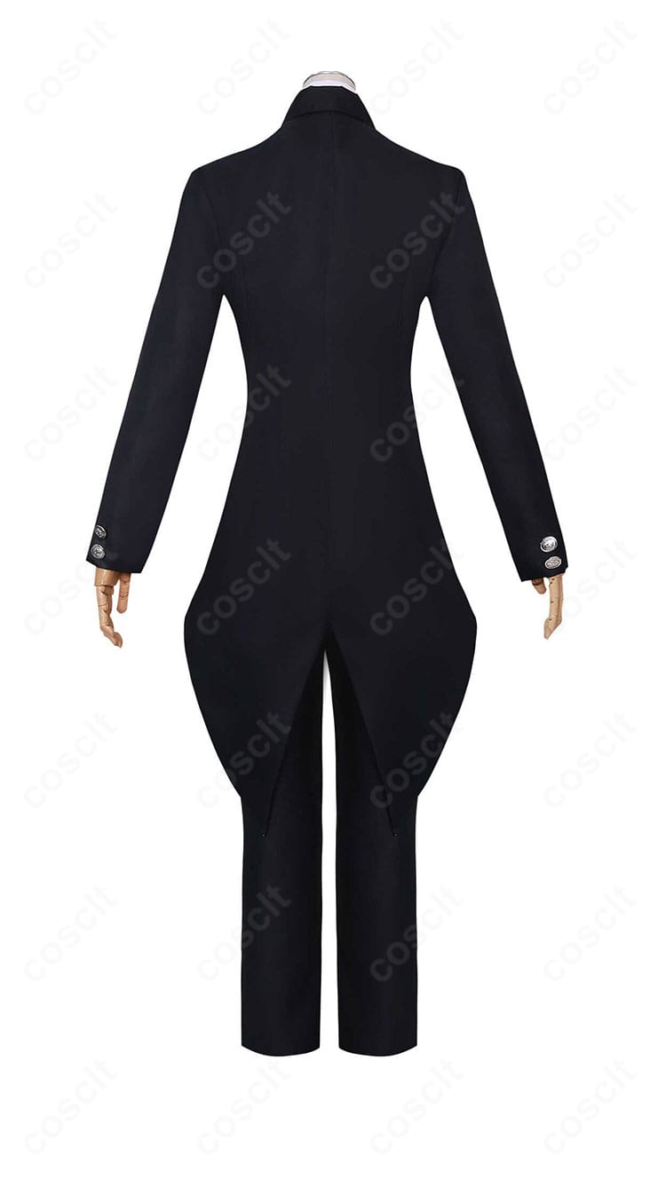 黒執事 シエル・ファントムハイヴ コスプレ衣装の背面。シルエットが崩れにくいカッティングで後ろ姿もきれい。