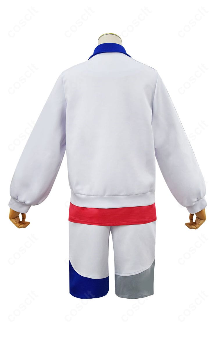 『ポケモンSV 藍の円盤』スグリ コスプレ衣装の背面。コートの後ろ姿と裾のバランス