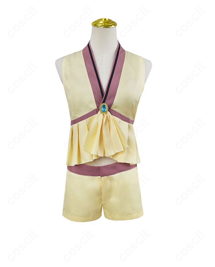 インナー（トップス）正面ディテール。生地感とステッチがわかる丁寧な縫製の近接写真。