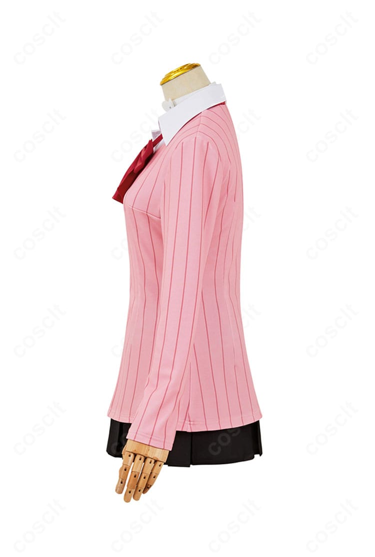 岳羽ゆかり コスプレ衣装の左側面ディテール。コートのラインとスカートの落ち感、縫製の丁寧さが分かる