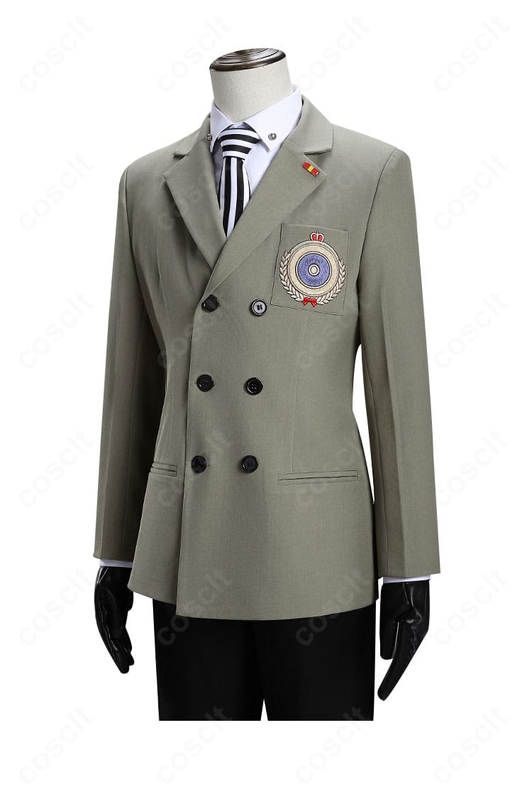 ペルソナ5 明智吾郎 制服コスプレの左側面。袖口やポケット位置など縫製ディテールが確認できる画像。