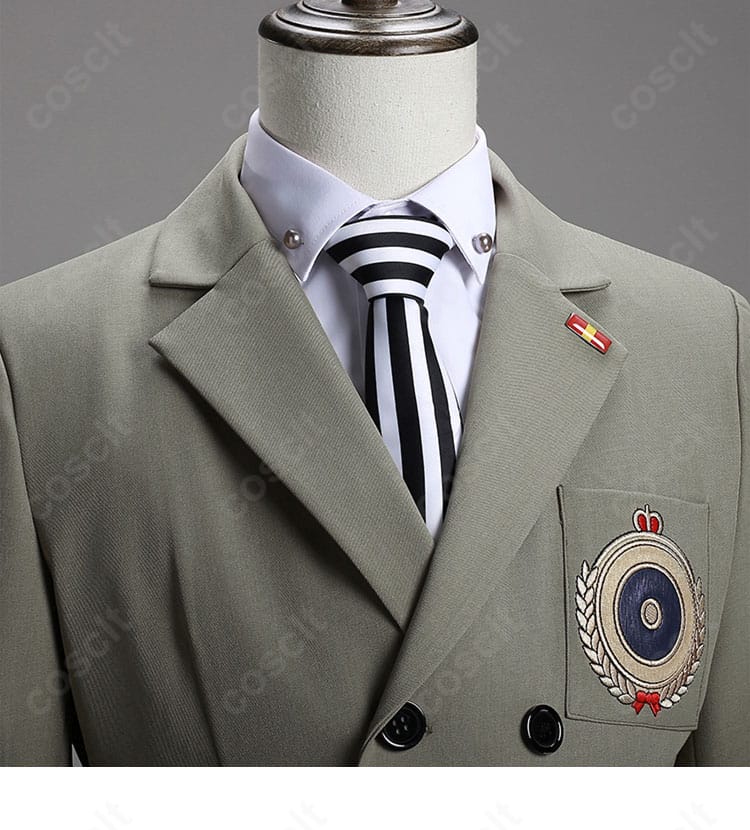 ペルソナ5 明智吾郎 制服コスプレの上衣ディテール。ジャケットとコートの縫製、裏地処理、ボタン意匠を近距離で撮影。