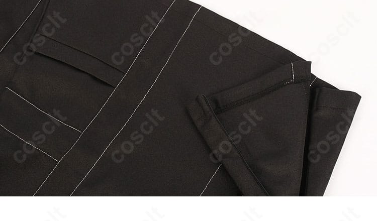 ペルソナ4 久慈川りせ 制服コスの裾周り。トップス裾とスカートのヘムラインの仕上がりを近接撮影。