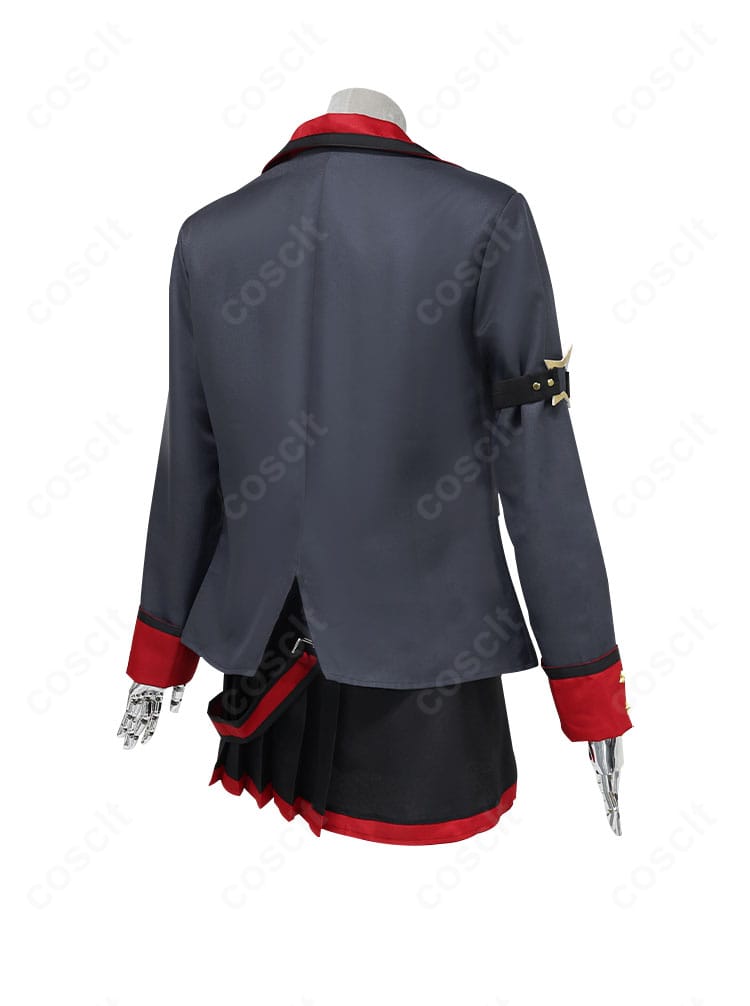 望月穂波 ユニット衣装コスプレ 背面。背中の切り替えや裾のラインまで丁寧に作り込まれたディテールが分かる。