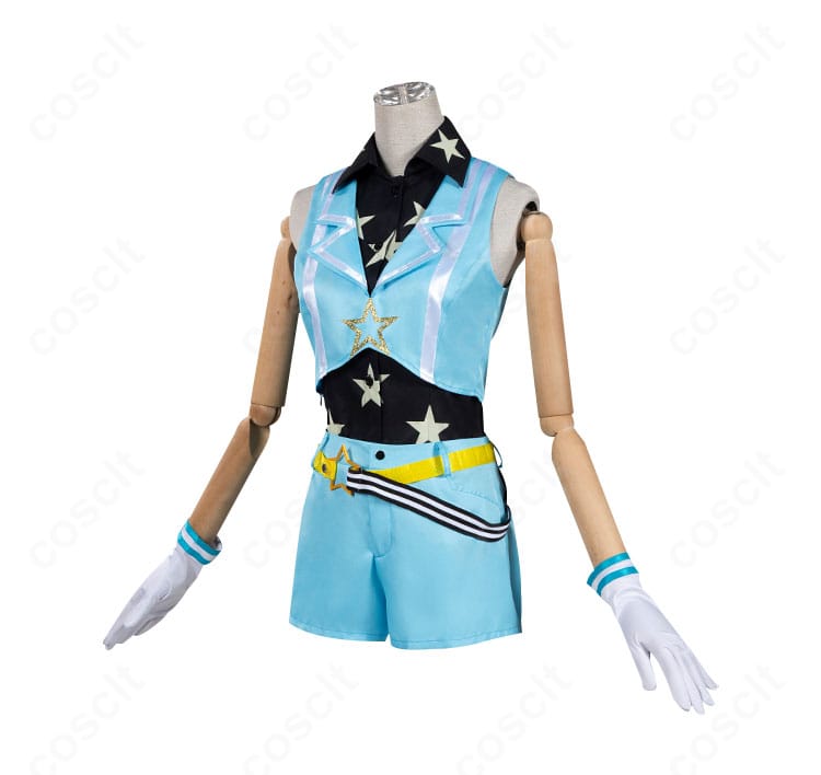 天宮りずむ コスプレ衣装のサイドビュー。ウエストのフィット感と腰帯の立体感、動きに映えるシルエットを確認。