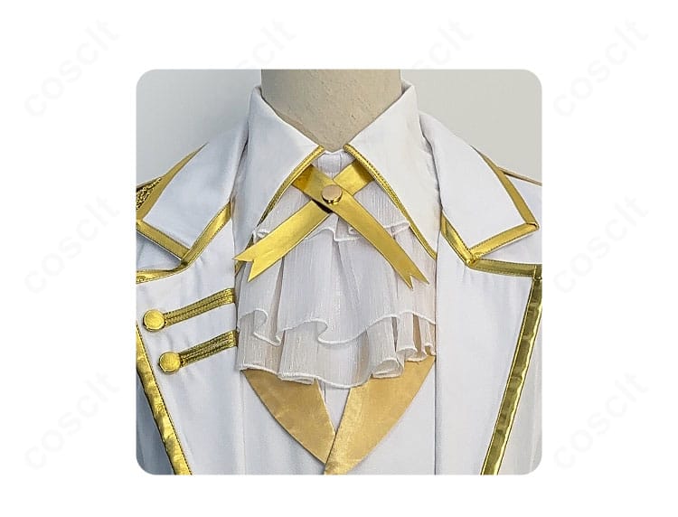 襟元の刺繍ディテールのアップ。精密なステッチと華やかなモチーフを確認。