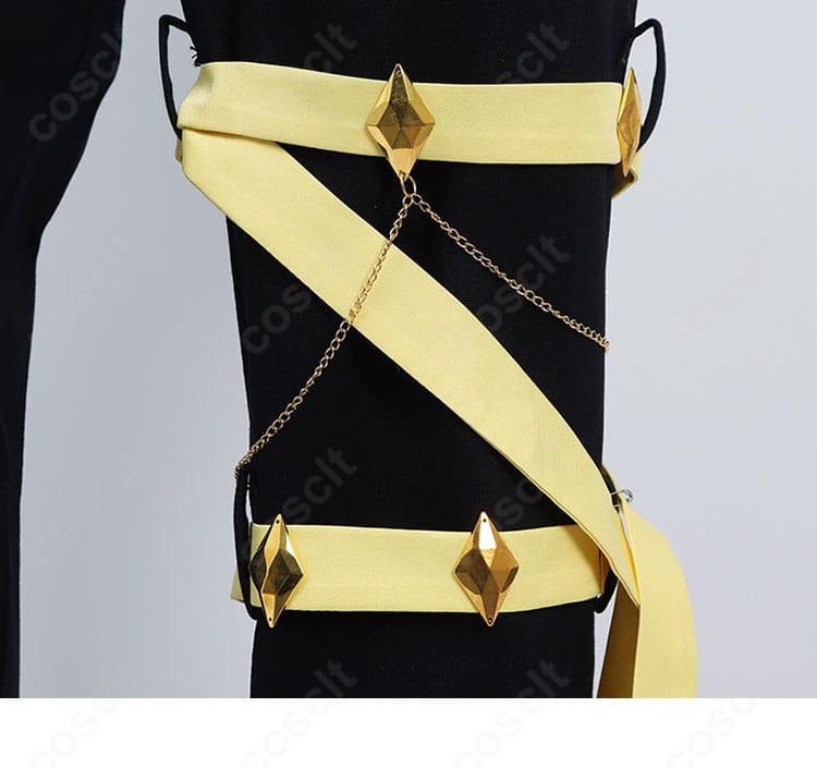 ケイエスミラクル 勝負服の脚部装飾ディテール。太ももベルト周りの意匠