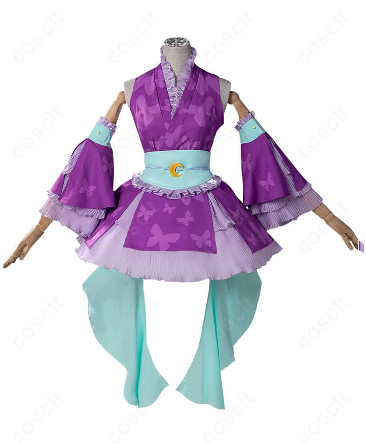 笹原名月コスプレ衣装の正面全身。トップスとスカート、髪飾りの配置が分かるカット