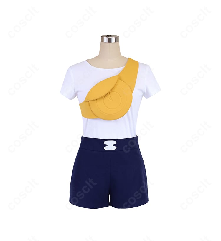 リコ私服コスプレのインナー・トップス詳細。襟元や切替、ステッチなど質感が伝わる近接カット。