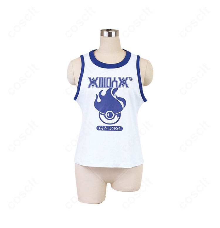 背面寄り:背中ヨークや装飾パネルの意匠を再現したコート背面