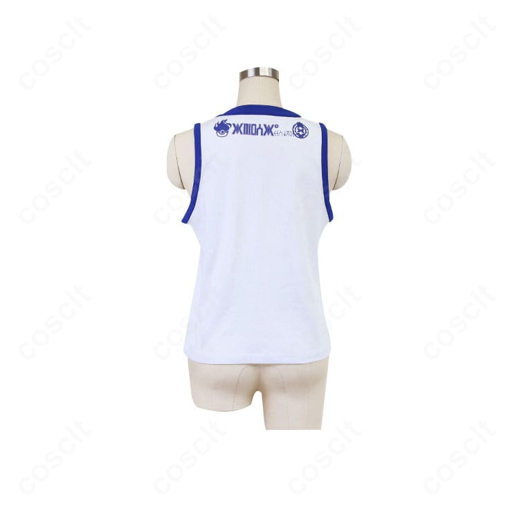 背中下部:コート背面の切り替えとステッチ、裾の落ち感ディテール