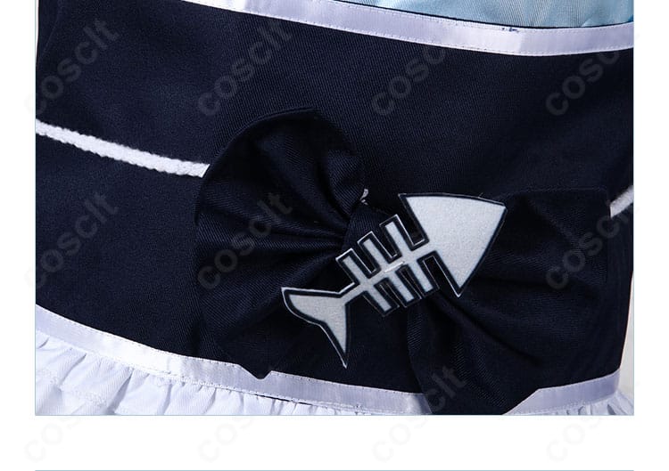 ホロライブ がうる・ぐら 正月衣装コスプレのコルセットベルト部分。装飾金具とステッチの質感を強調。