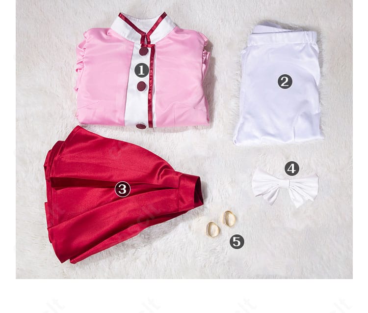 ファインのコスプレ衣装セット内容一覧。トップス、スカート、ショートレギンス、蝶ネクタイ、髪飾り、帽子。