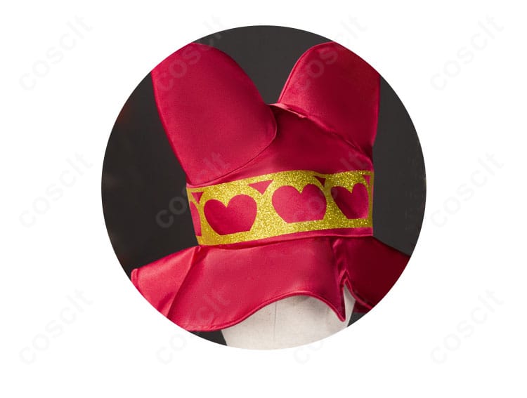 ファインの帽子ディテール。形状と縁の仕立て、アクセントの配置が分かるクローズアップ。