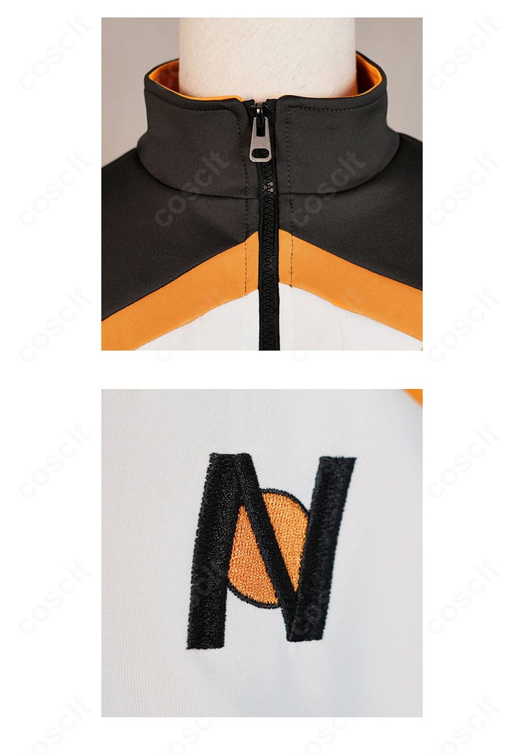 ナツキ・スバル衣装の襟元と装飾ディテール。スタンドカラーの形状と文字装飾の再現度を示しています。