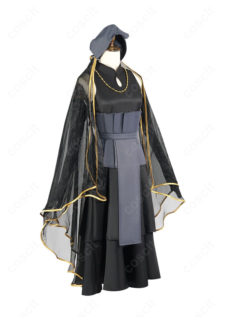 日向ヒナタ ウェディングドレスコスチュームの右側面。ウエストから裾へ流れる上品なシルエット