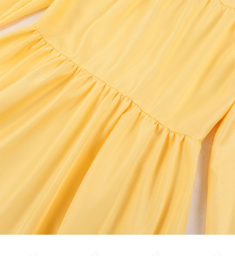 ソフィー・ハッター衣装の腰部装飾クローズアップ。程よい装飾で立体感を演出。