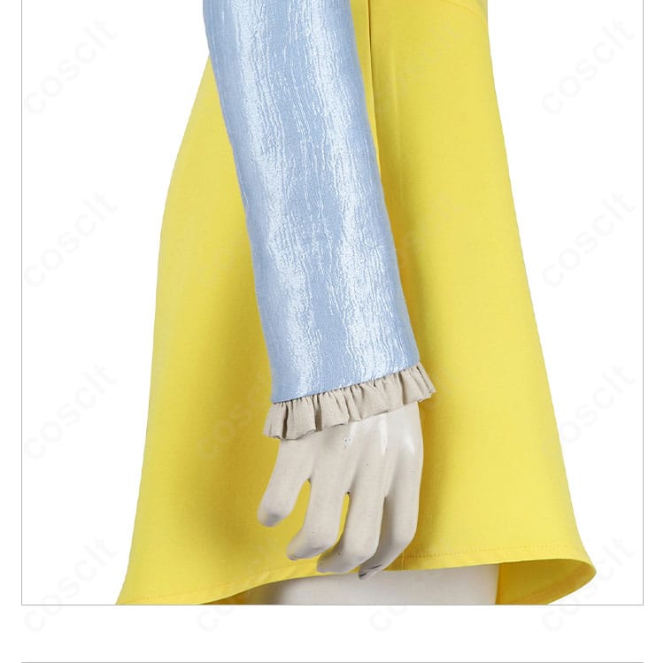 袖口装飾の拡大写真。ステッチの整いと細部の仕上げが分かるディテール。