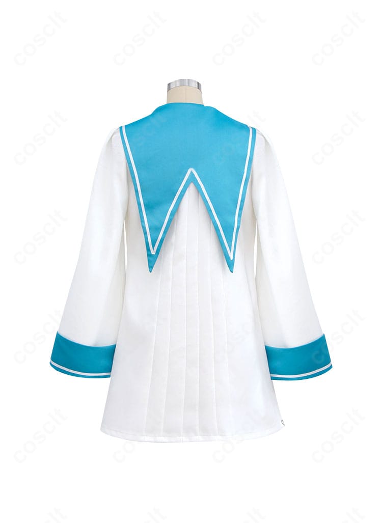 ATRI アトリのセーラーワンピース背面。背面ファスナーと美しいAラインのシルエット