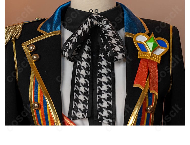 スカーフ(リボン)装飾のアップ。キャラクターイメージに合う結びと色味を確認できる写真