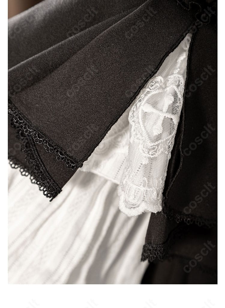 スカート装飾の近接。裾周りのモチーフと重なりが写真映え。