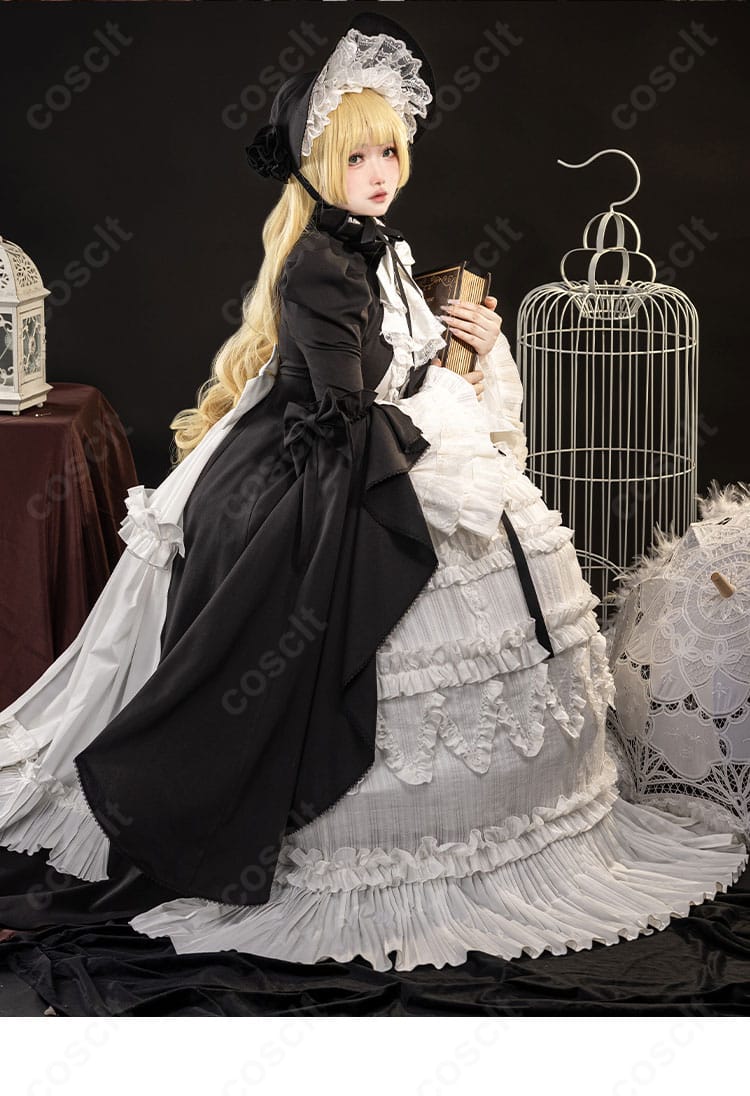 右側ディテールのクローズアップ。縁取りと装飾パーツの配置が分かる。